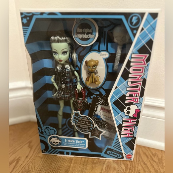 NWT Monster High  Booriginal Creeproduction Frankie - Picture 5 of 7